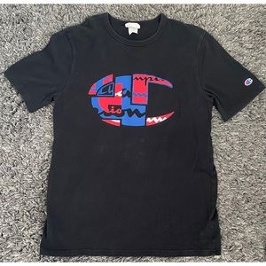Champion black t-shirt